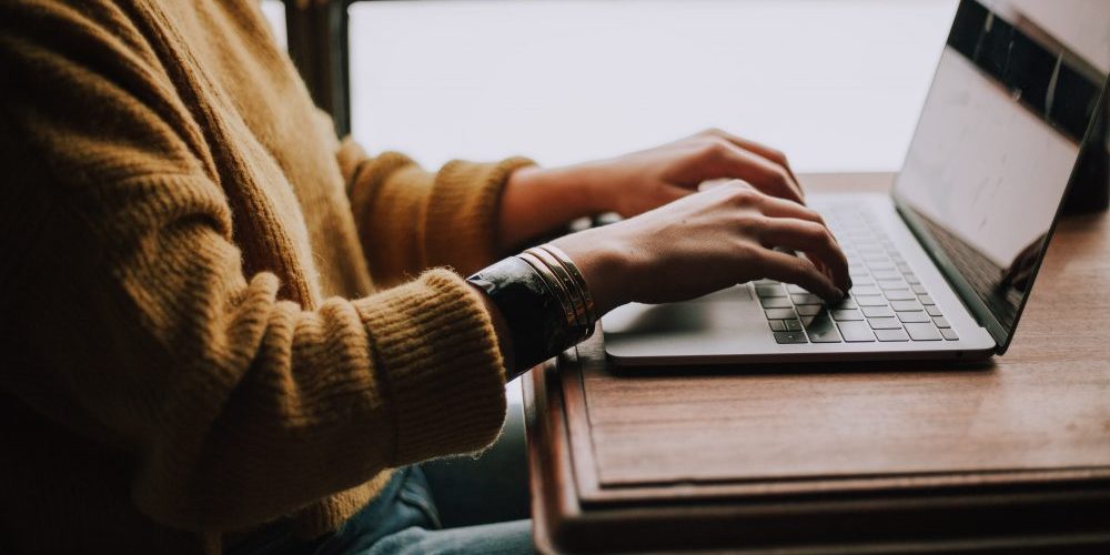 christin-hume-mfB1B1s4sMc-unsplash